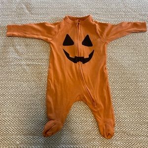 Newborn Halloween Jack-o-Lantern PJs.